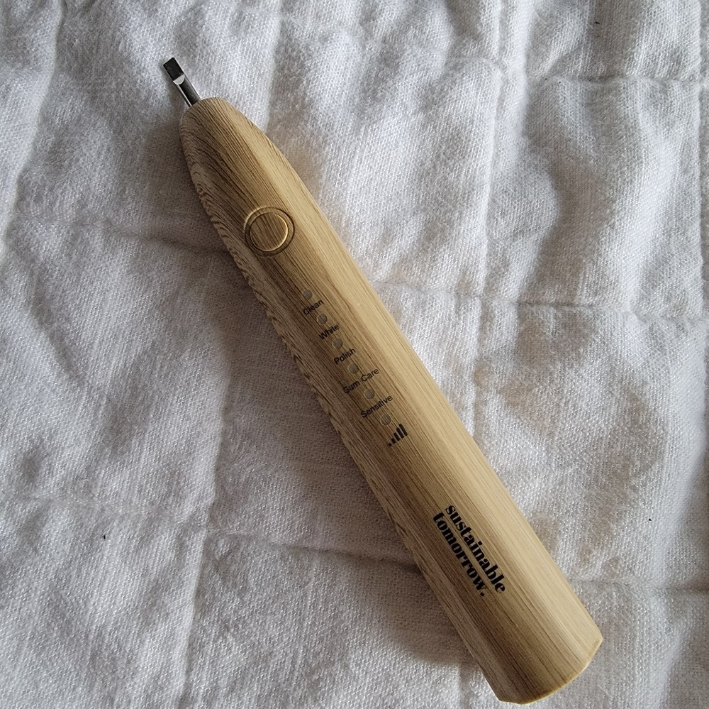 Sustainable Tomorrow Electric Toothbrush